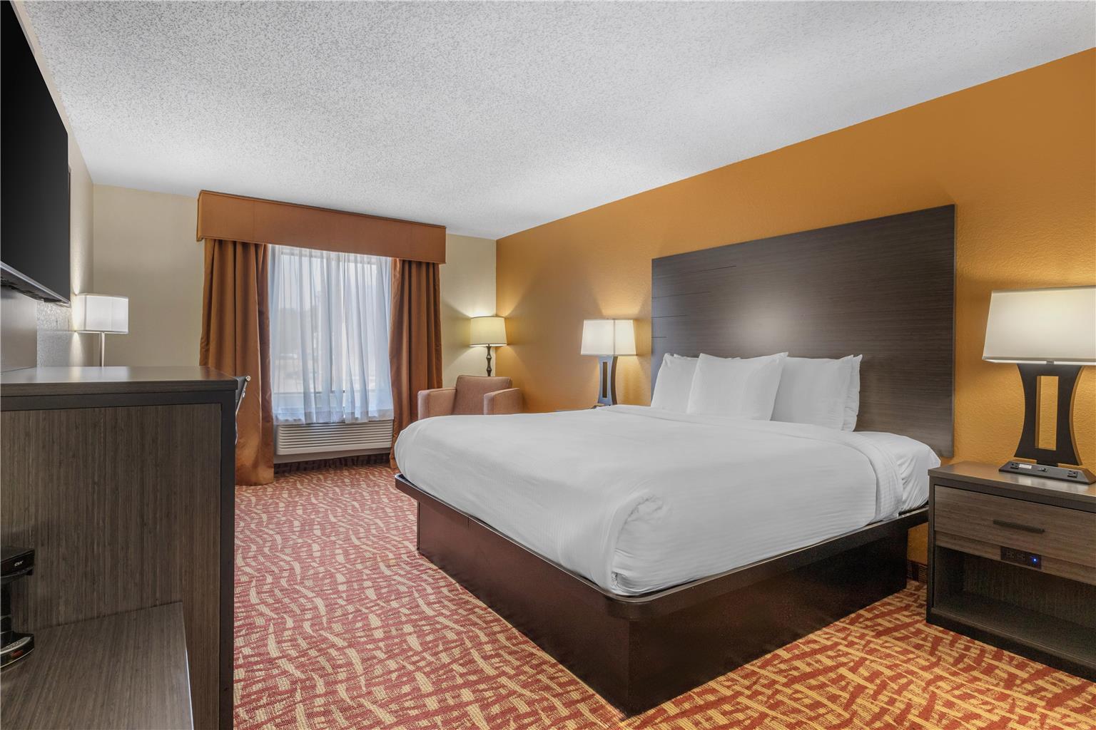 Best Western Aspen Hotel Image