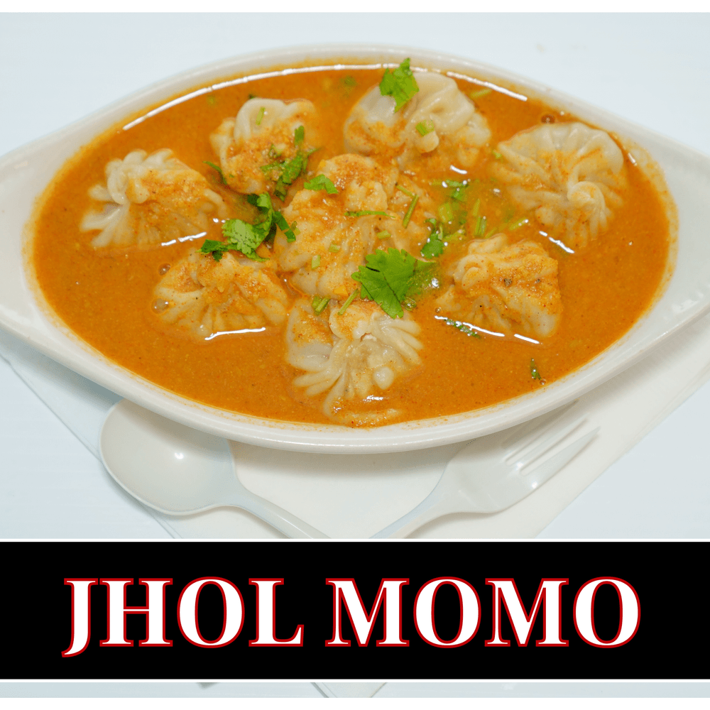 Jhol Veg Momo (8pc)