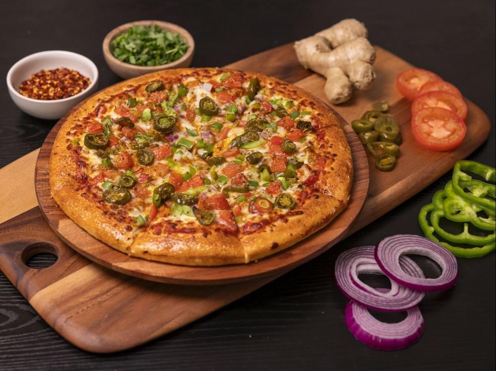 Medium Karahi Chicken Pizza