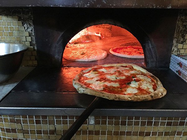 Images Luca'S Pizzeria Ristorante