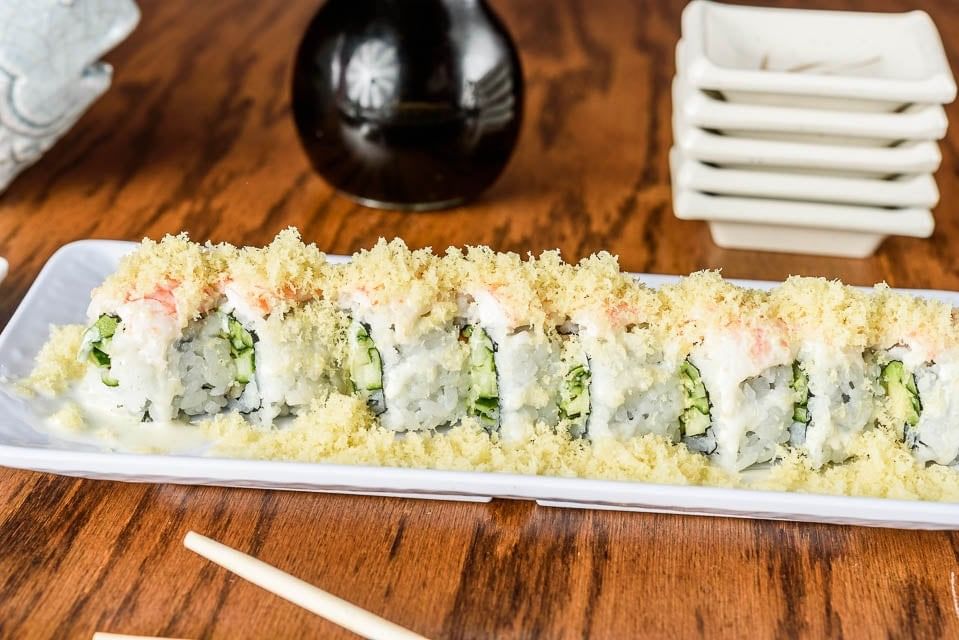 Shrimp Crunch Roll •