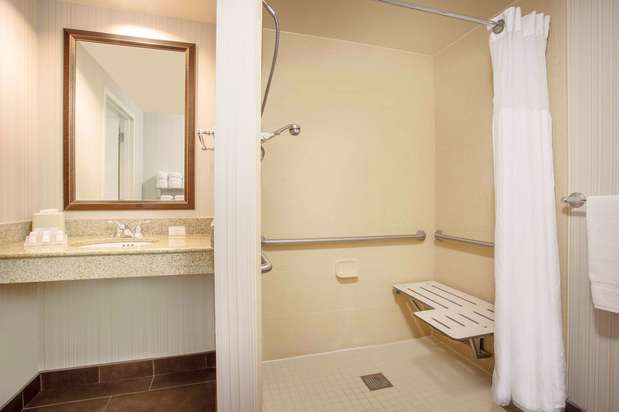Images Hilton Garden Inn Omaha Downtown/Old Market Area