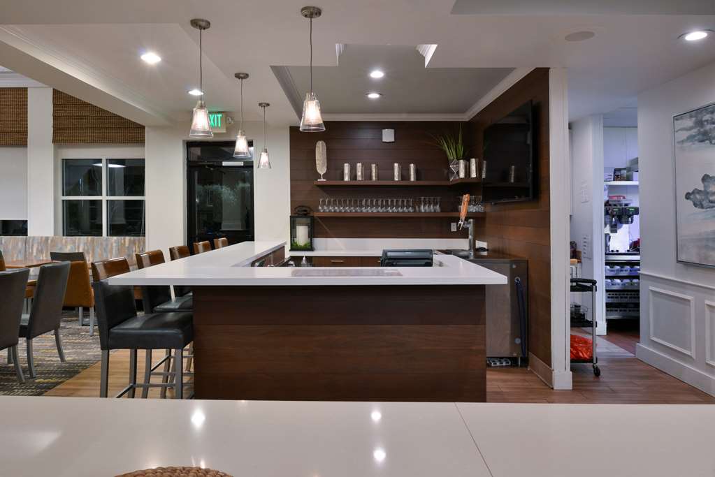 Hilton Garden Inn Napa Image