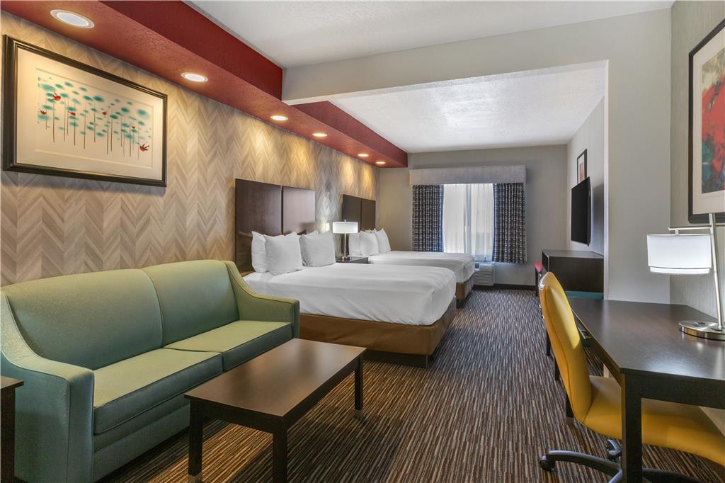 Best Western Plus Gallup Inn & Suites Image