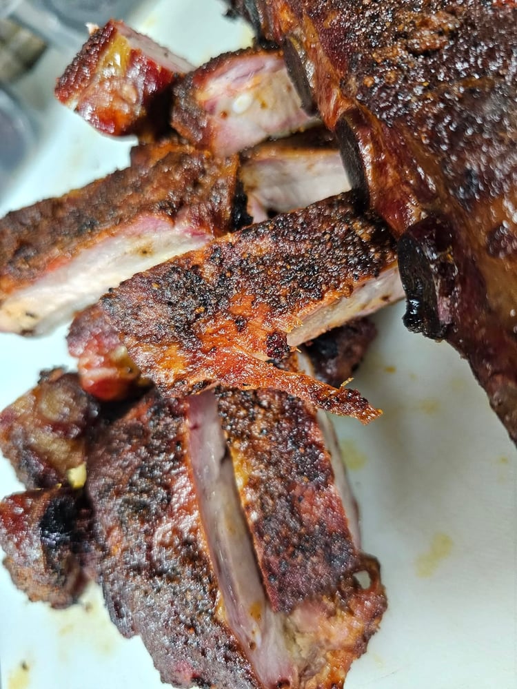 1/2 Rack STL Style Ribs w/ Toast