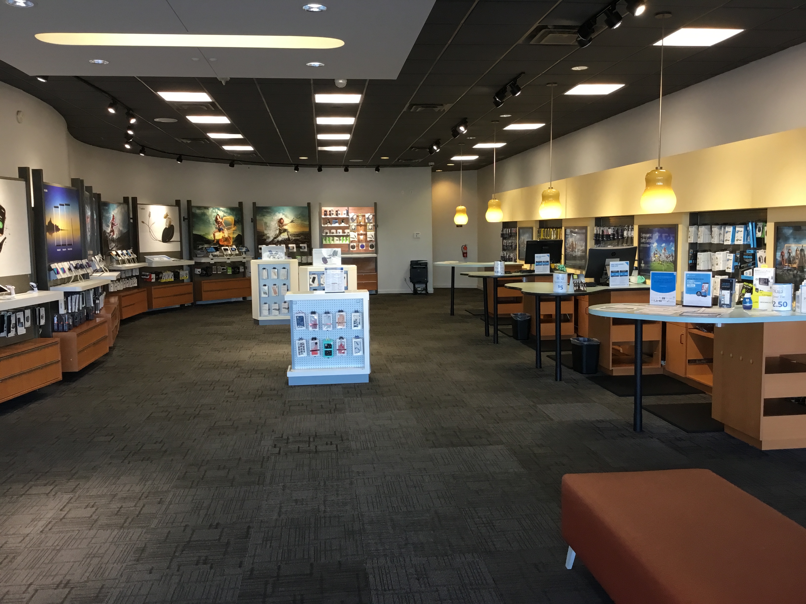 AT&T Store Photo