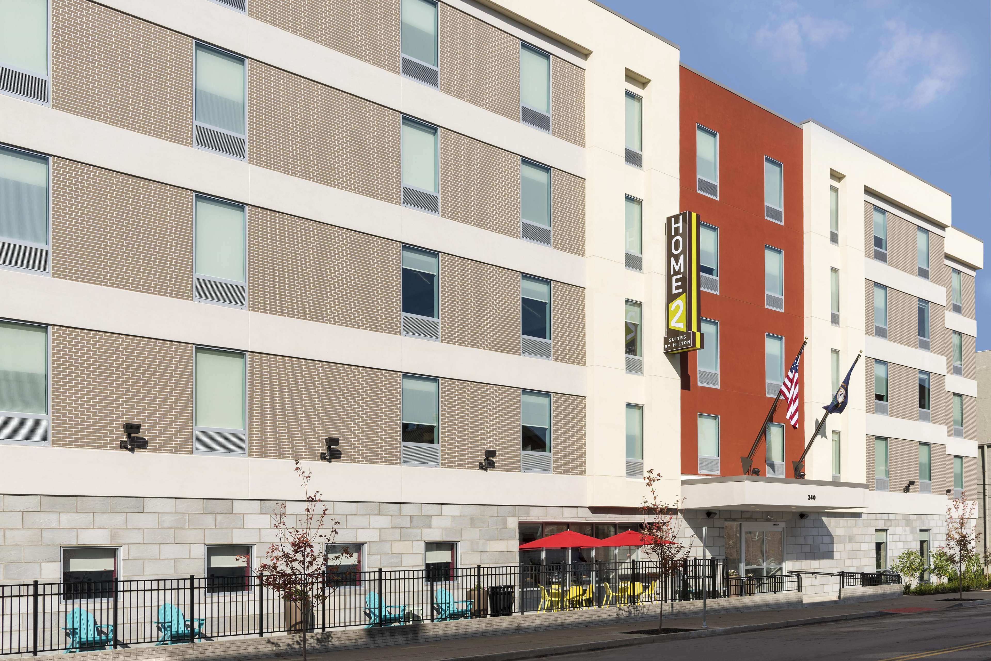 Home2 Suites by Hilton Louisville NuLu Medical District Photo