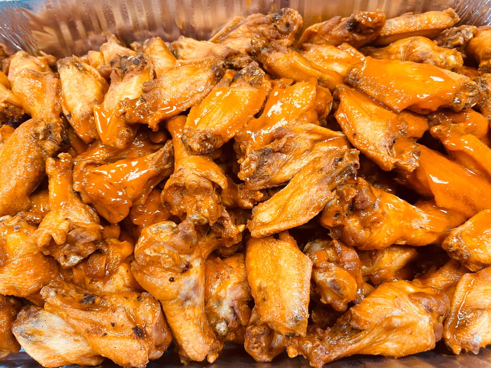 100 wings