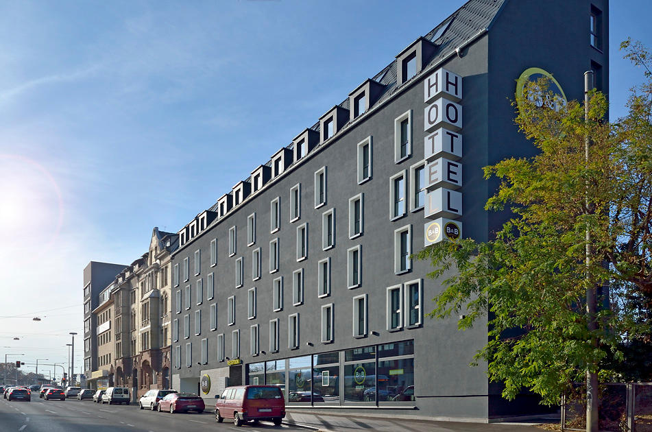 Bilder B&B Hotel Stuttgart-Bad Cannstatt
