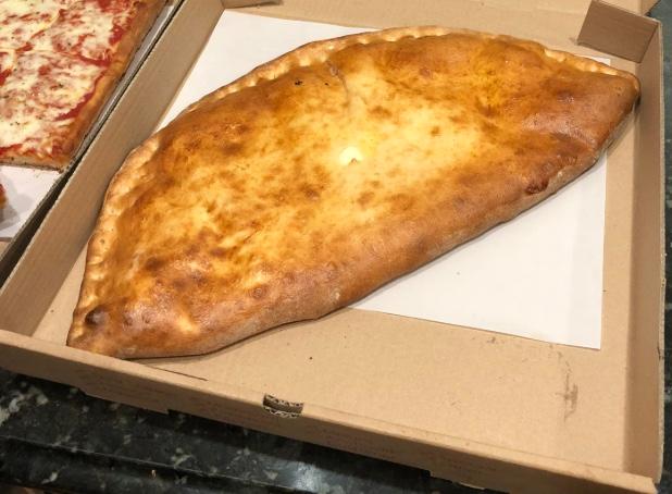 FAMILY STYLE CALZONE