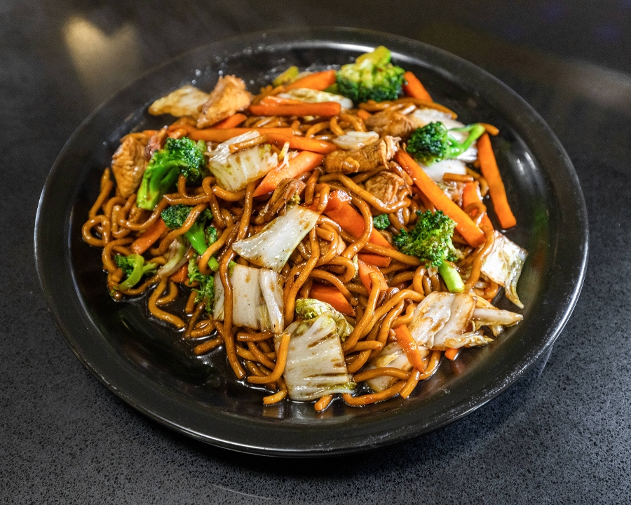 Thai Style Lo Mein