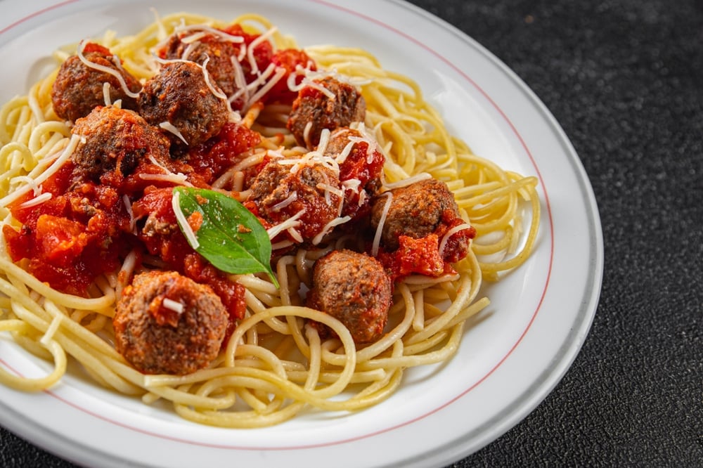 Spaghetti With 1 Meatball