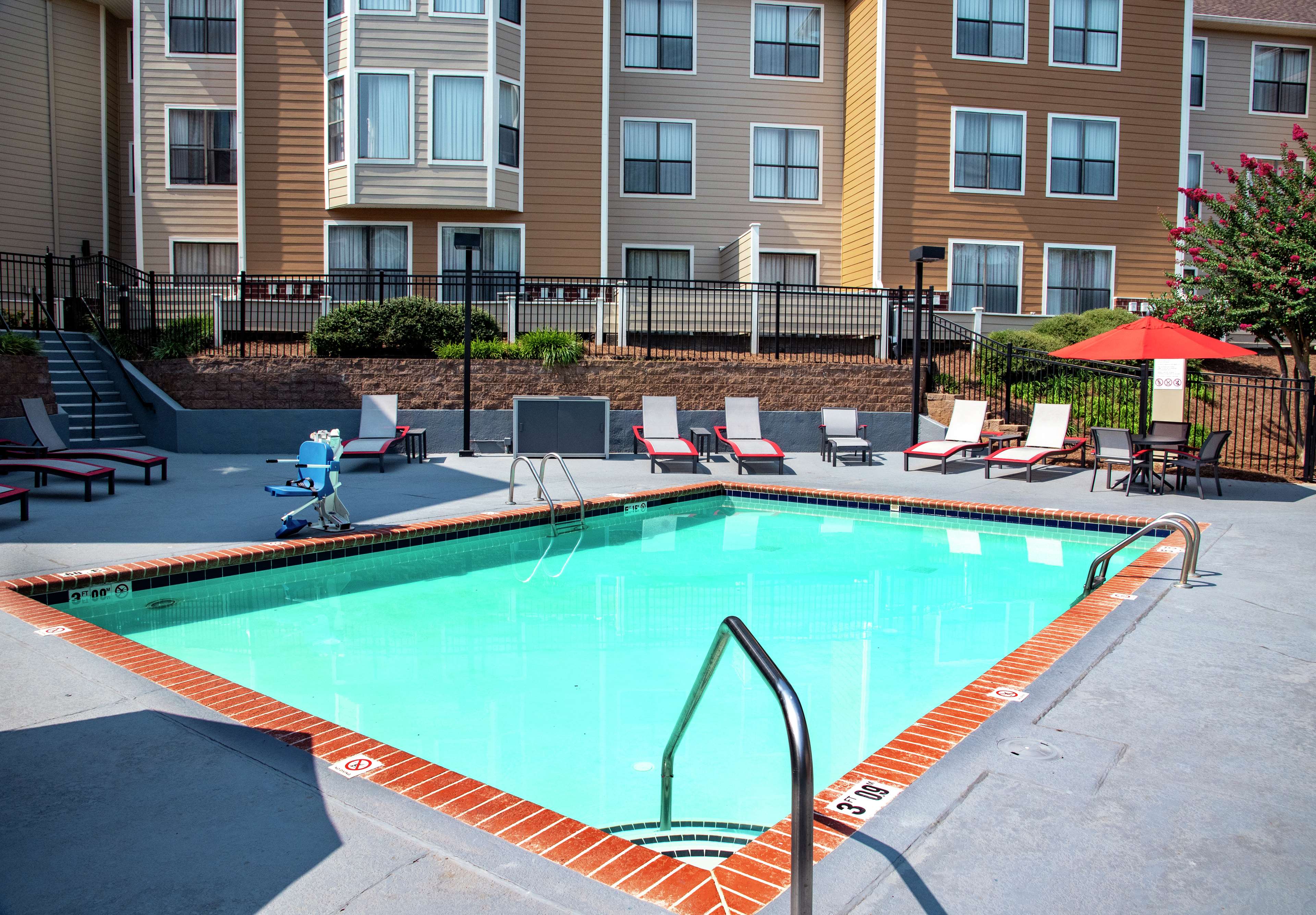 Homewood Suites by Hilton Atlanta-Peachtree Corners/Norcross Photo