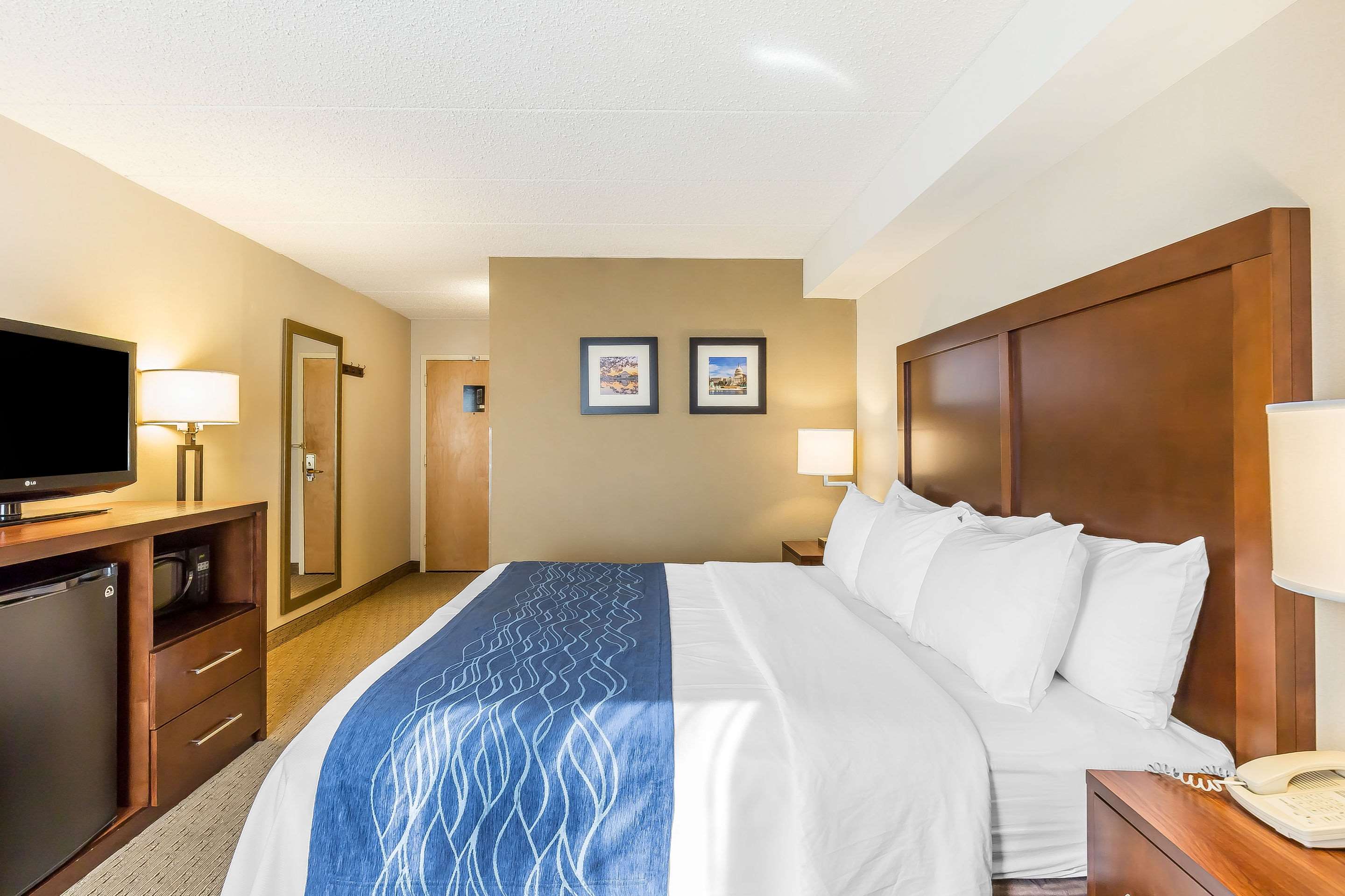 Comfort Inn Shady Grove - Gaithersburg - Rockville Photo