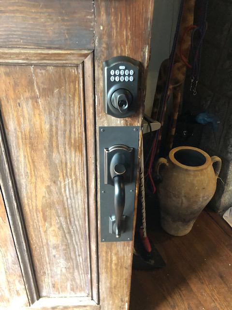 Atlanta Locksmith &amp; Safe Logo