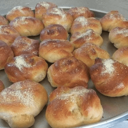 Garlic Knots