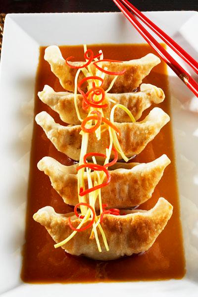 Molly Woo's Asian Bistro Image