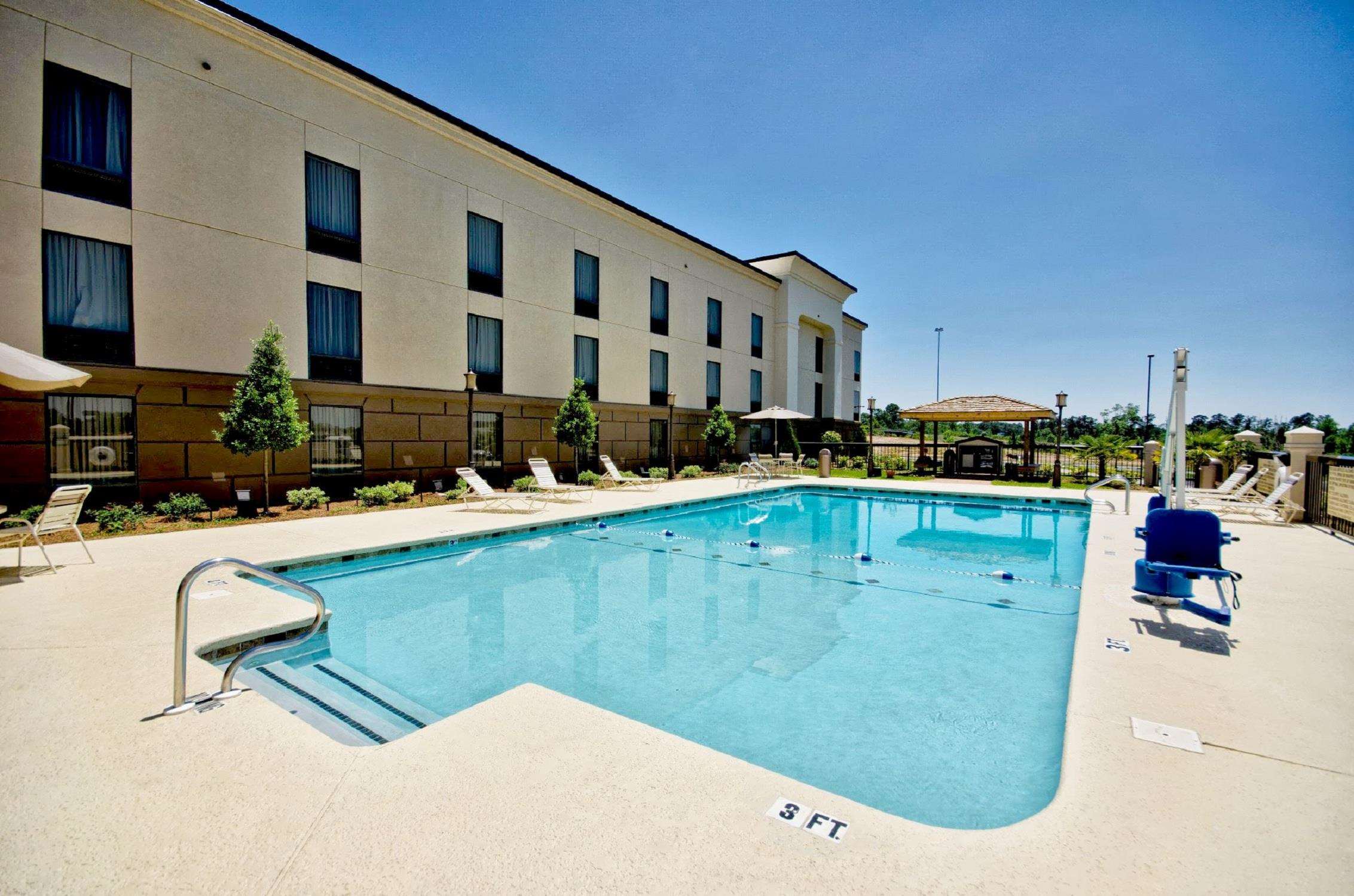 Hampton Inn & Suites Tifton Photo