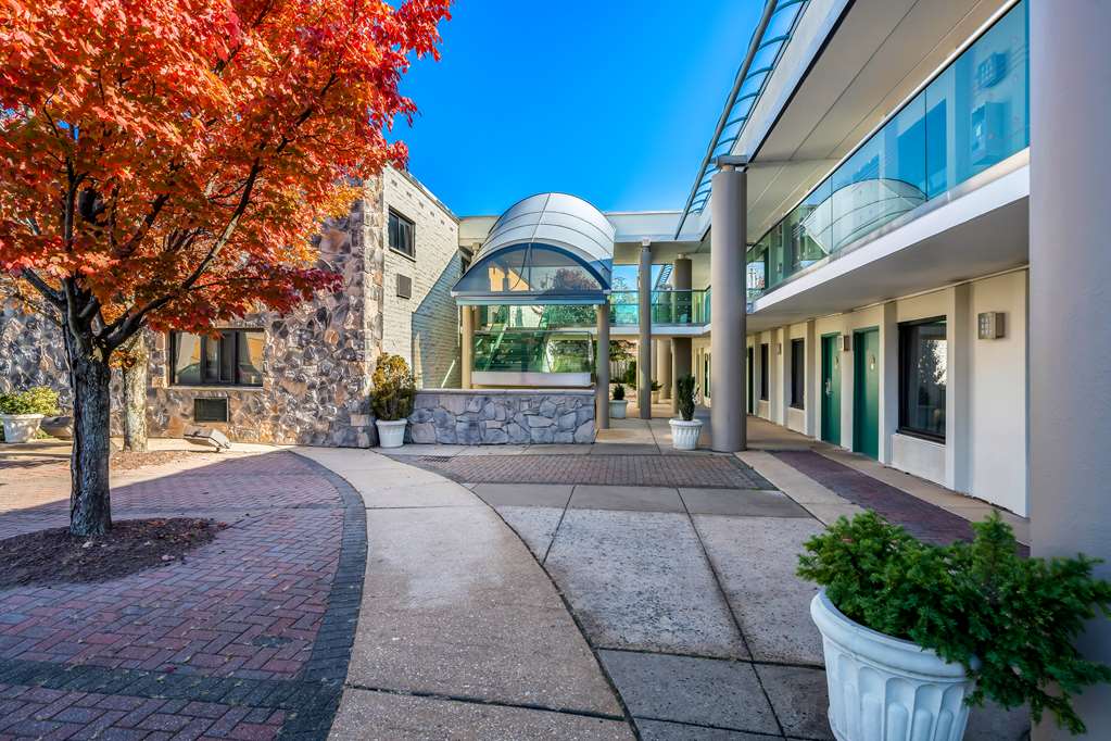 SureStay Plus by Best Western Brandywine Valley Image