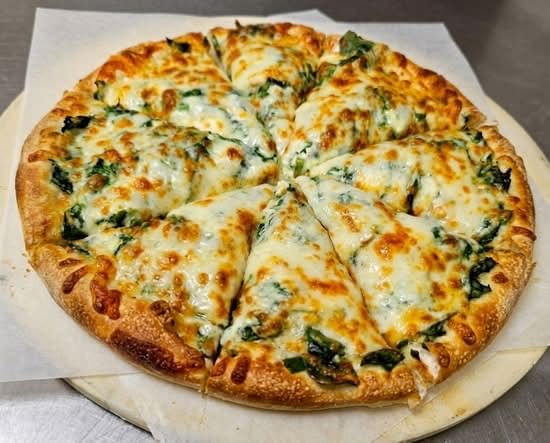 Spinach Feta & Sauce
