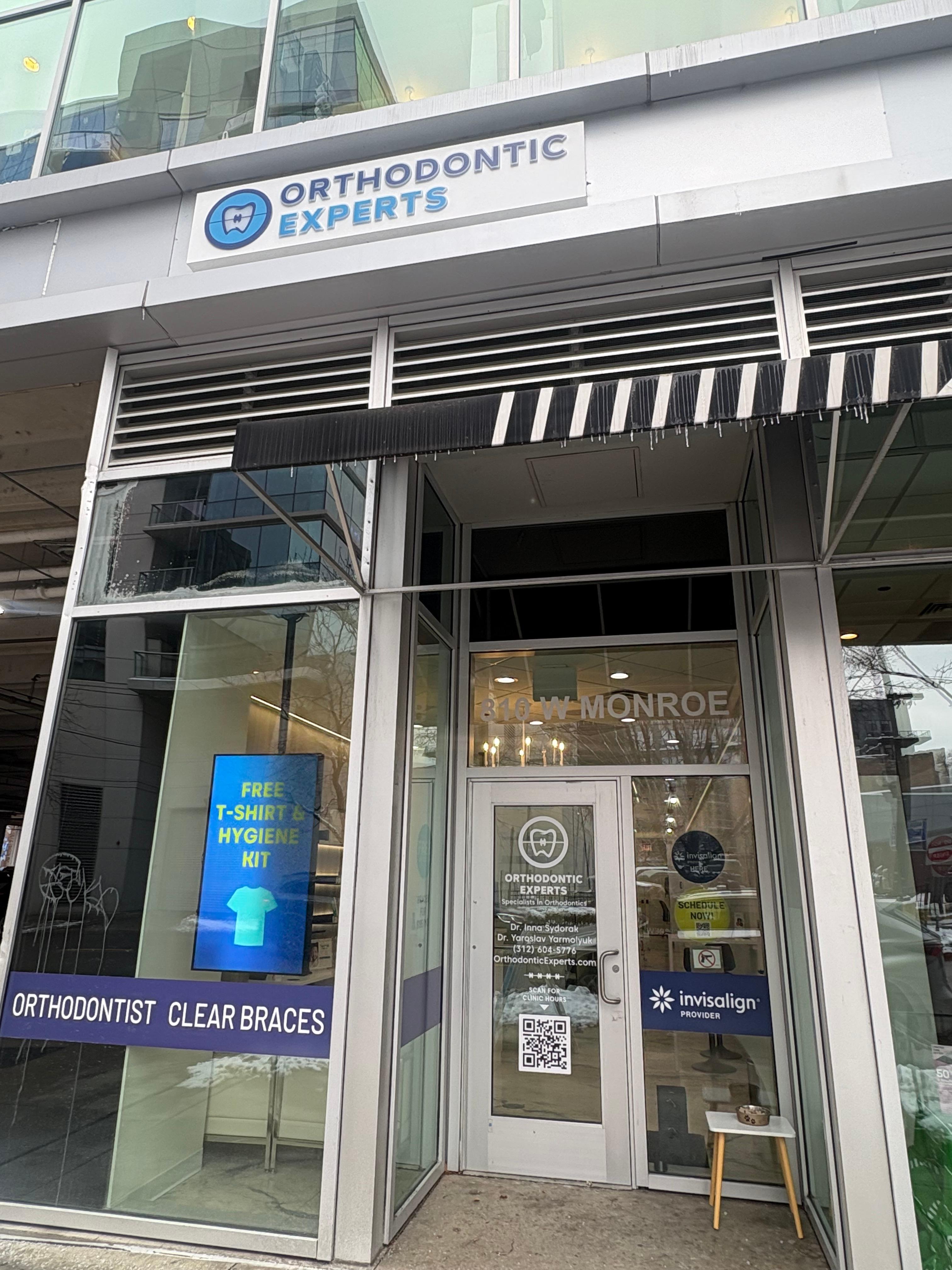 Orthodontic Experts Chicago Image