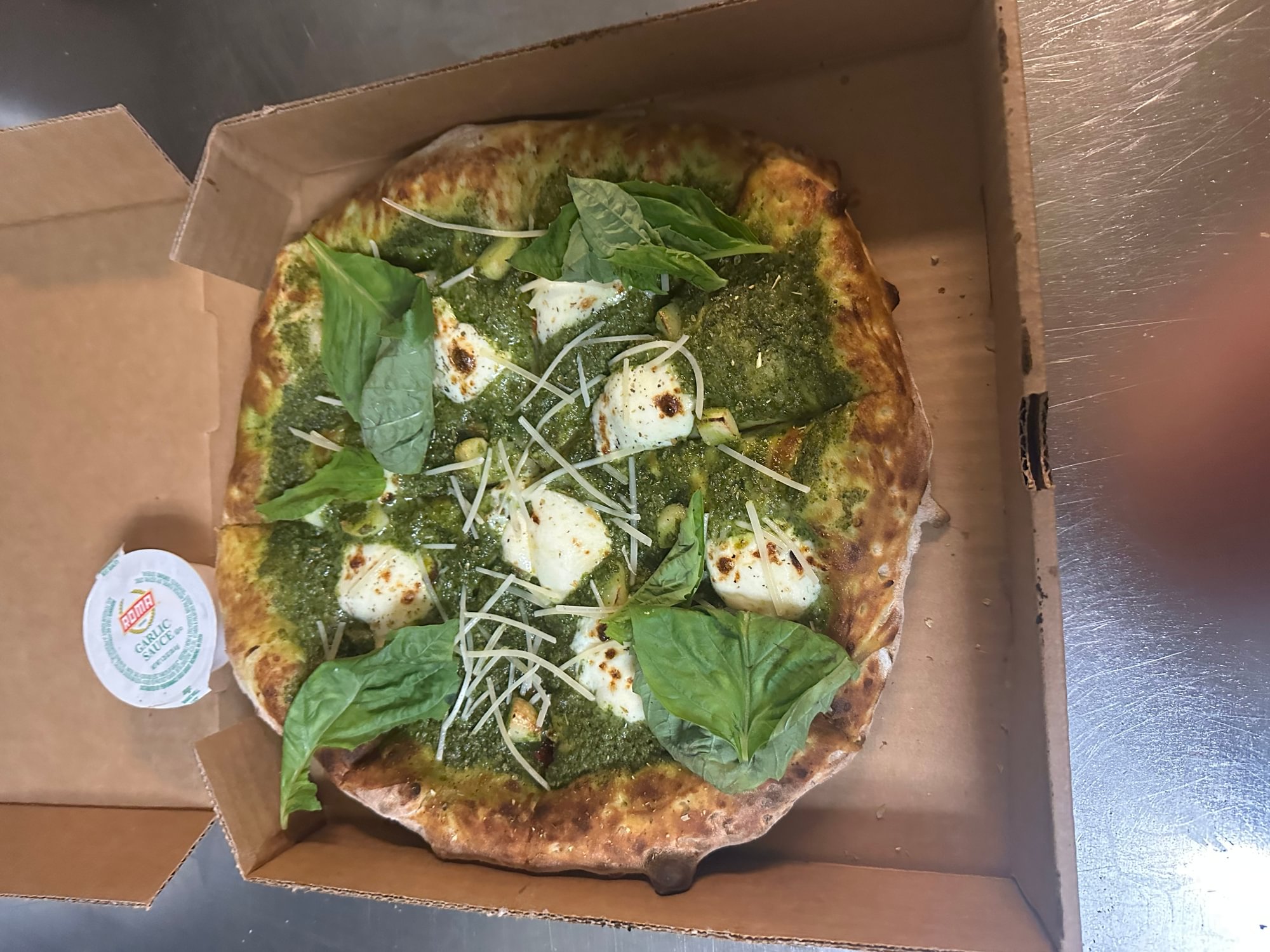 PESTO MARGHERITA PIZZA