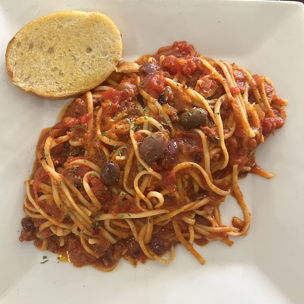 Linguine Kalamata