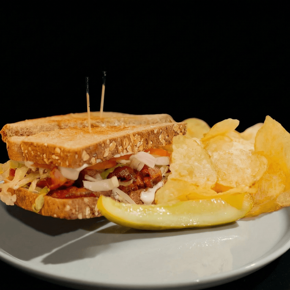 BLT