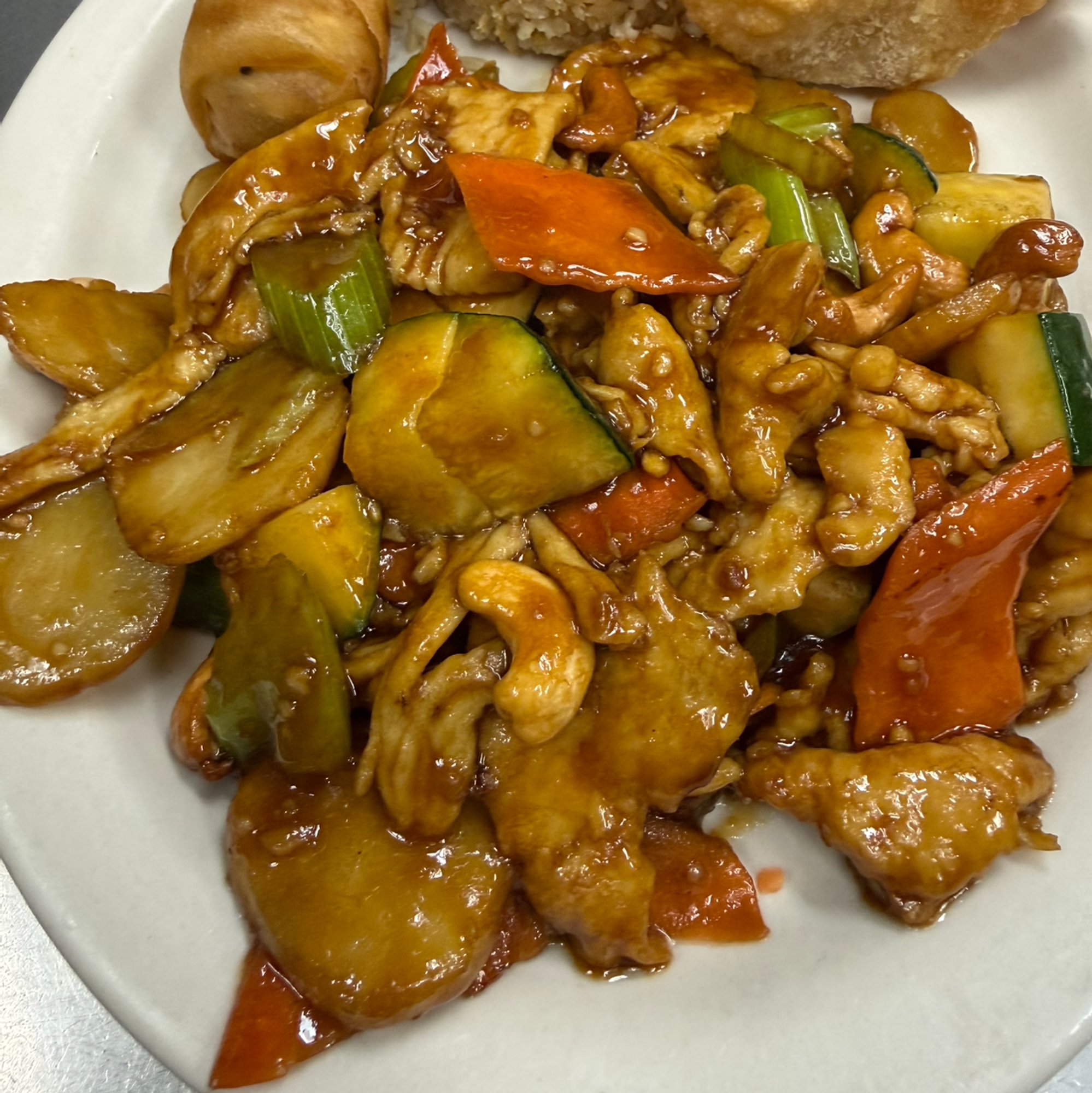 Chicken with Cashew Nuts