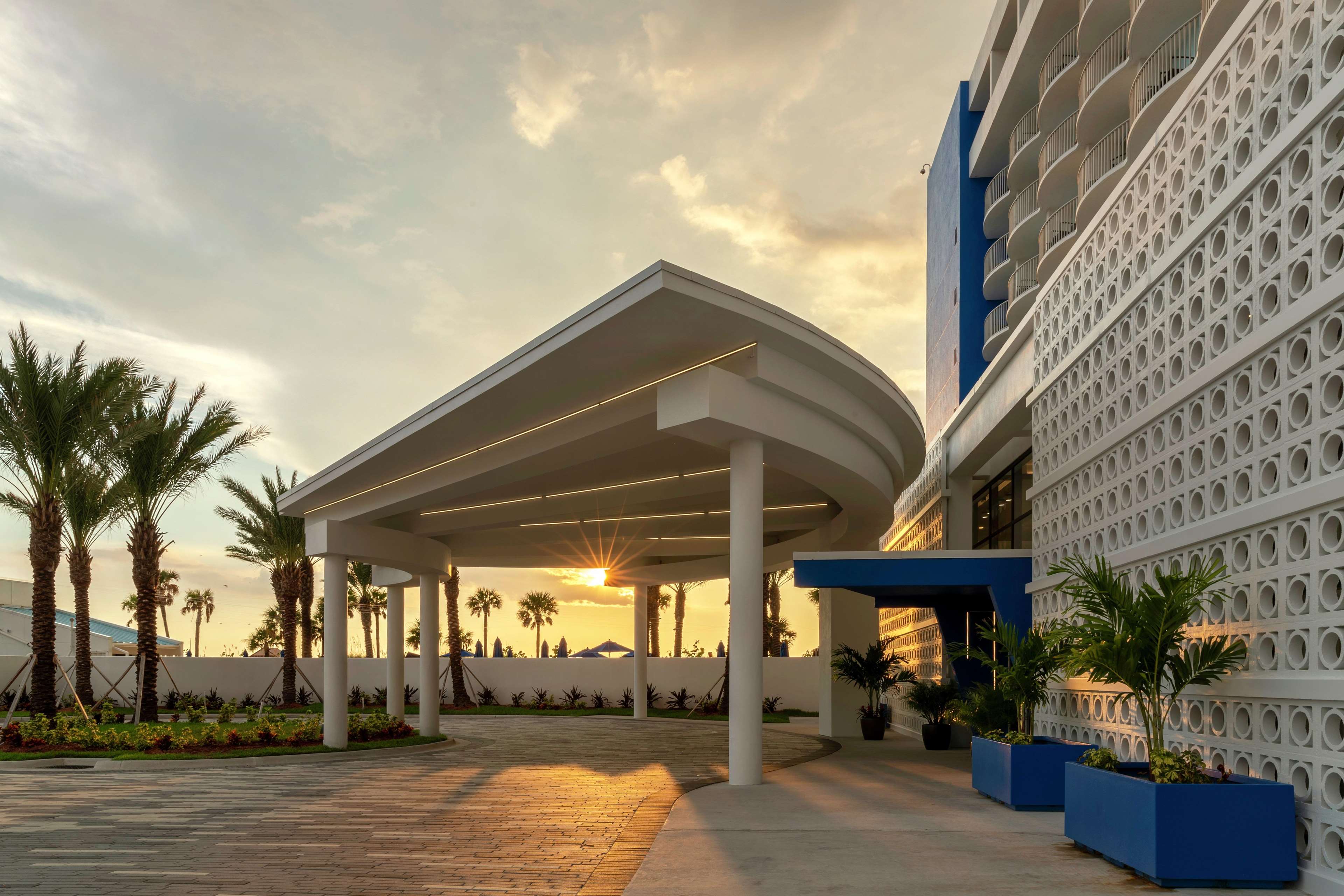 Hilton Clearwater Beach Resort & Spa Photo