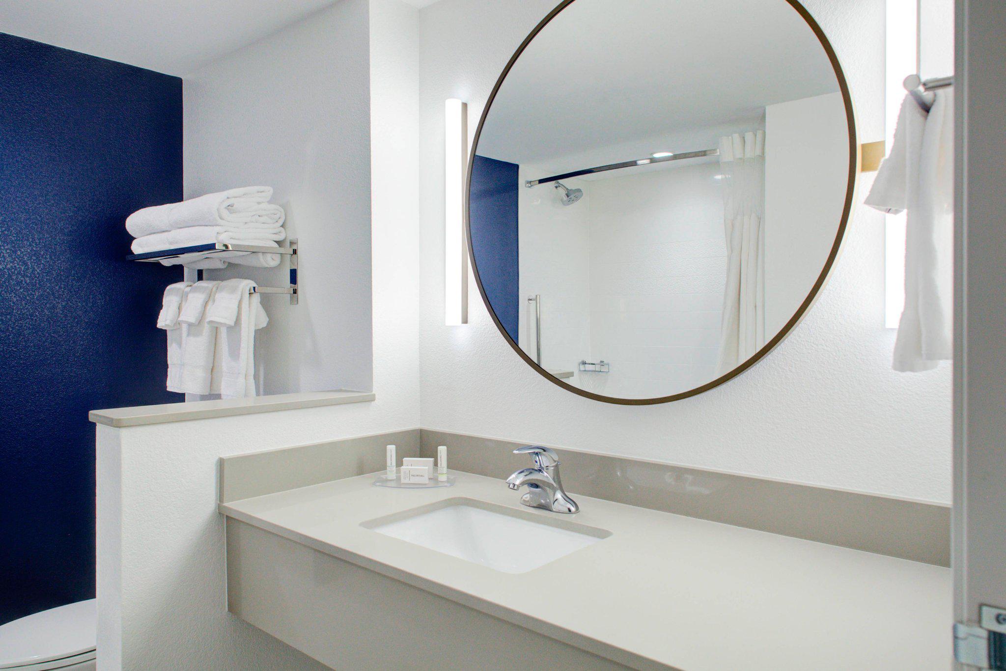 Fairfield Inn & Suites by Marriott Boulder Broomfield/Interlocken Photo