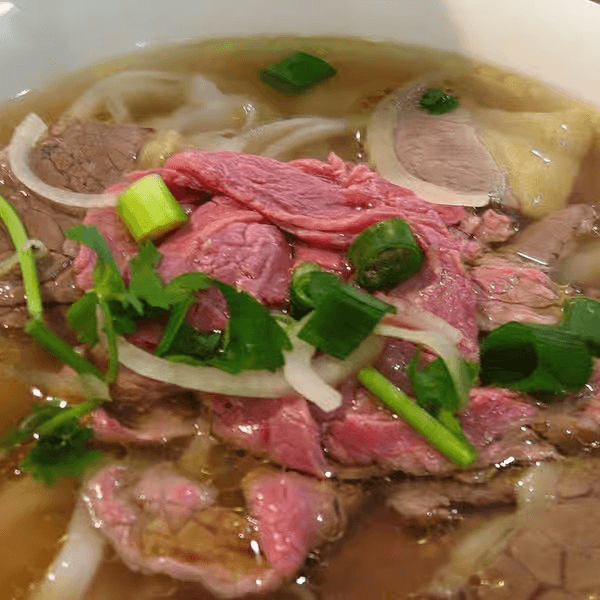 Rare Steak & Well Done Noodle Soup