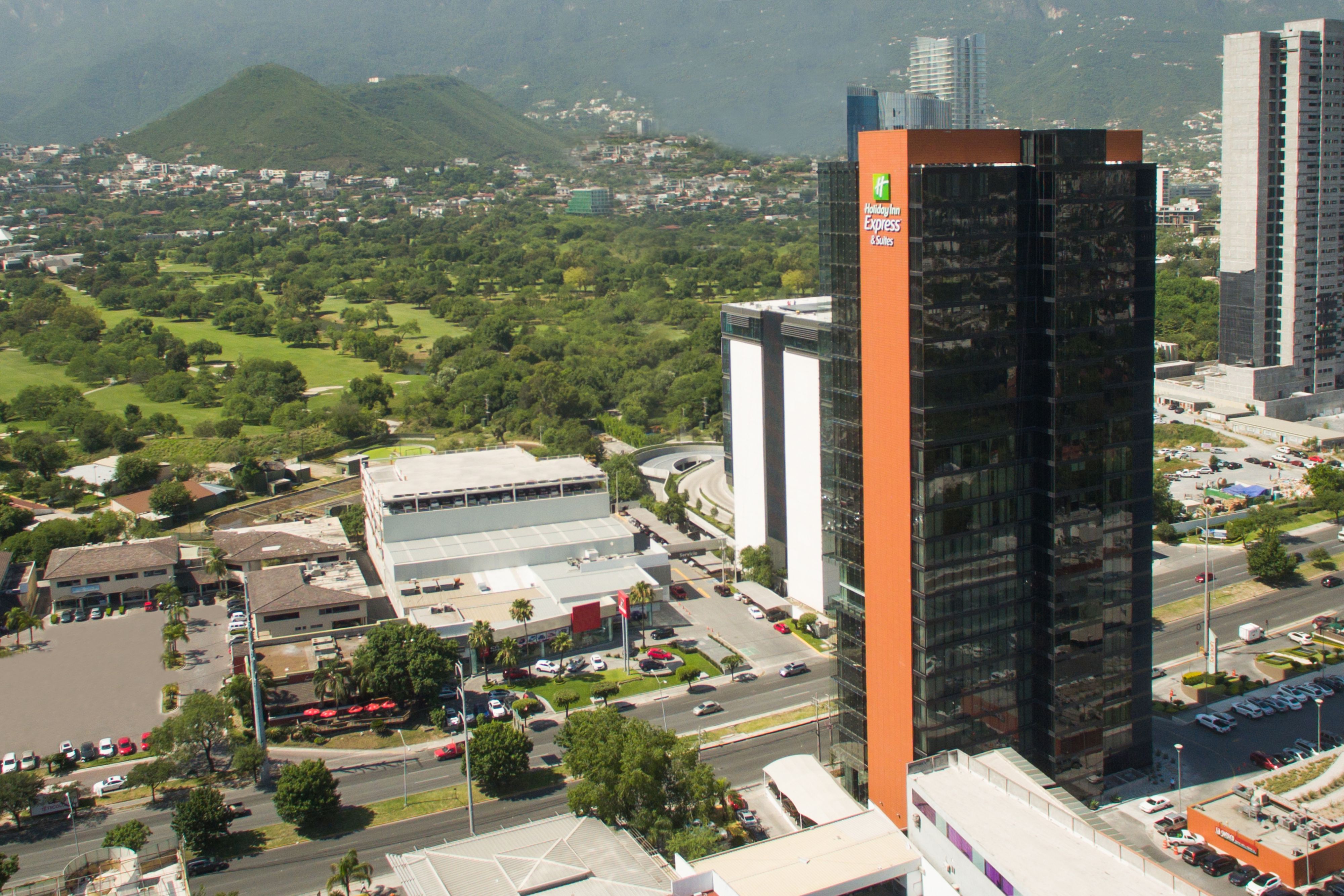 Images Holiday Inn Express & Suites Monterrey Valle