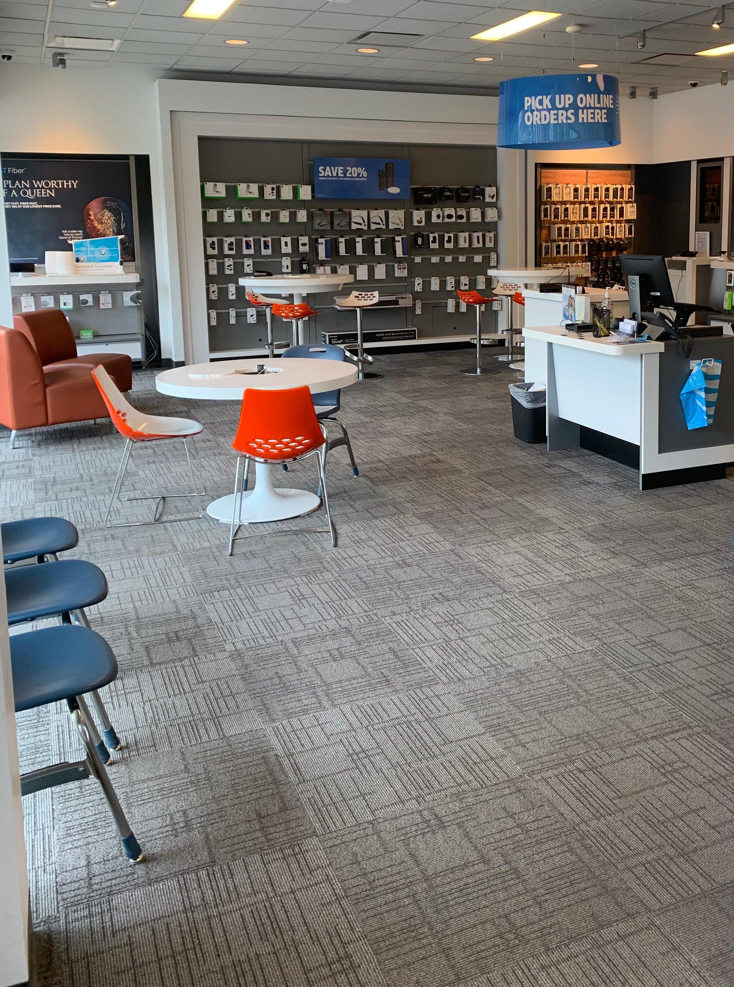 AT&T Store Photo