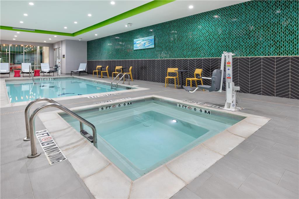 Home2 Suites by Hilton Paris Image