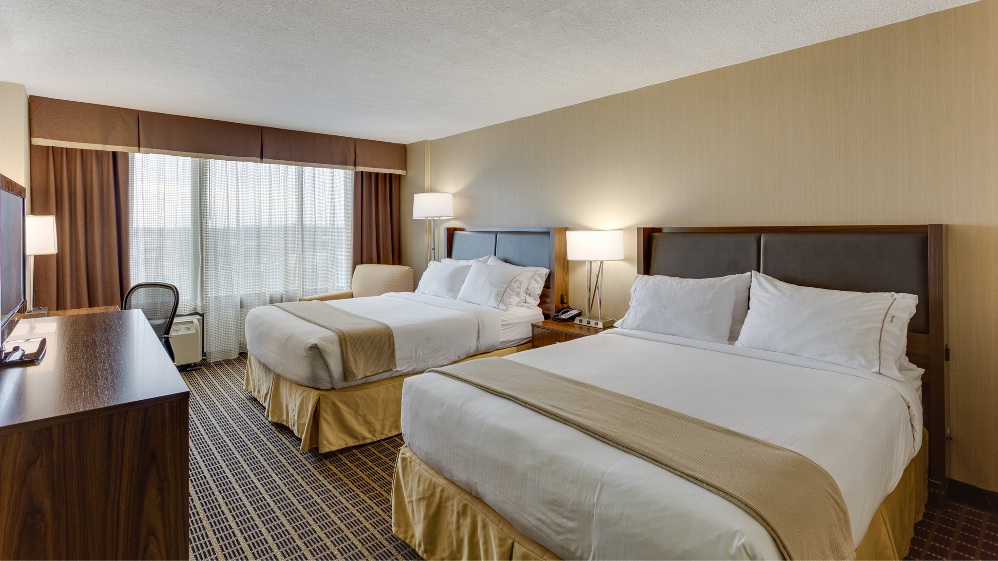 Holiday Inn Express Washington DC SW - Springfield by IHG Image