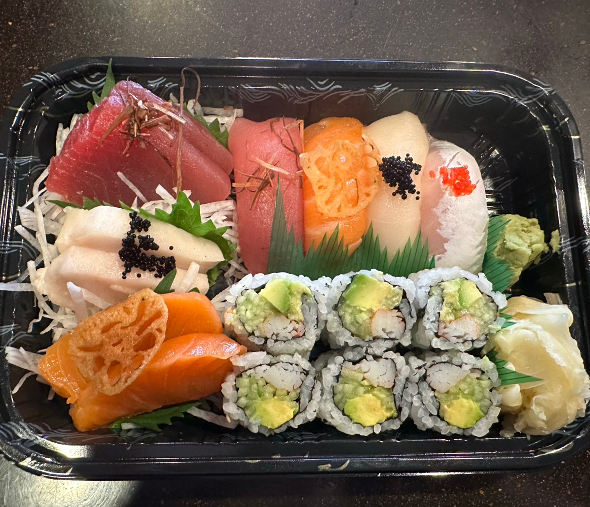 Sushi Sashimi Combo Lunch
