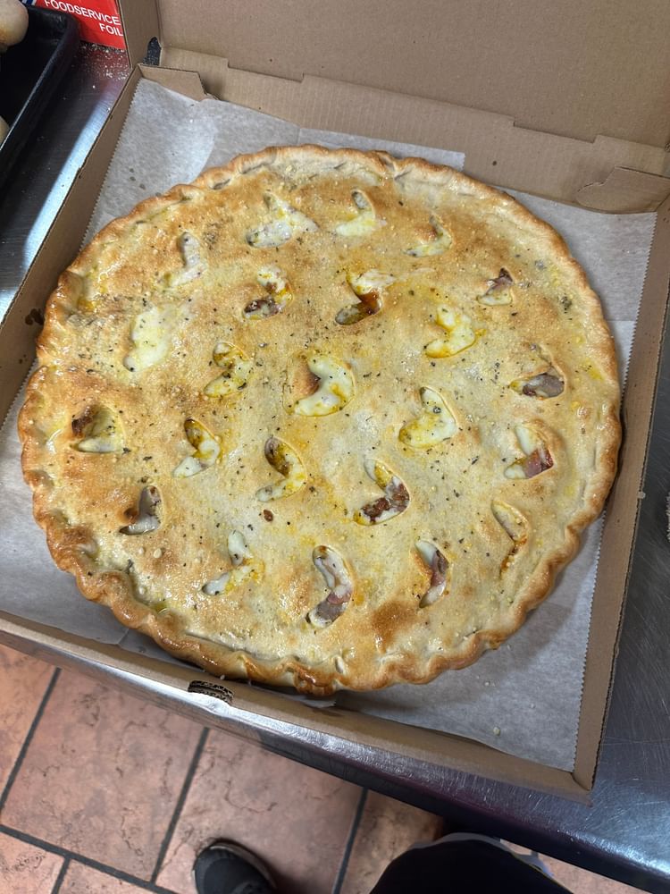 Stuffed Cheesesteak Pizza