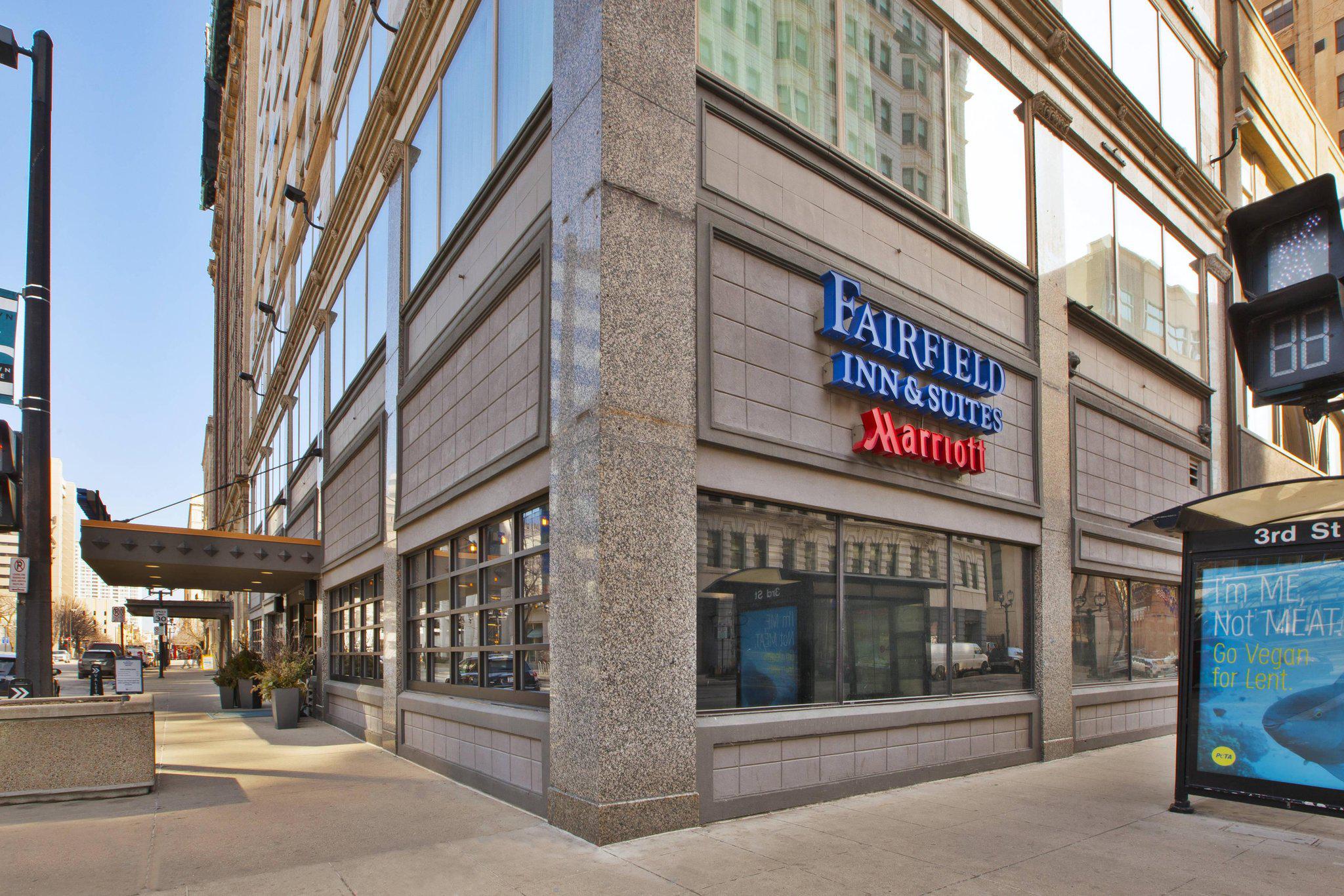 Fairfield Inn & Suites by Marriott Milwaukee Downtown Photo