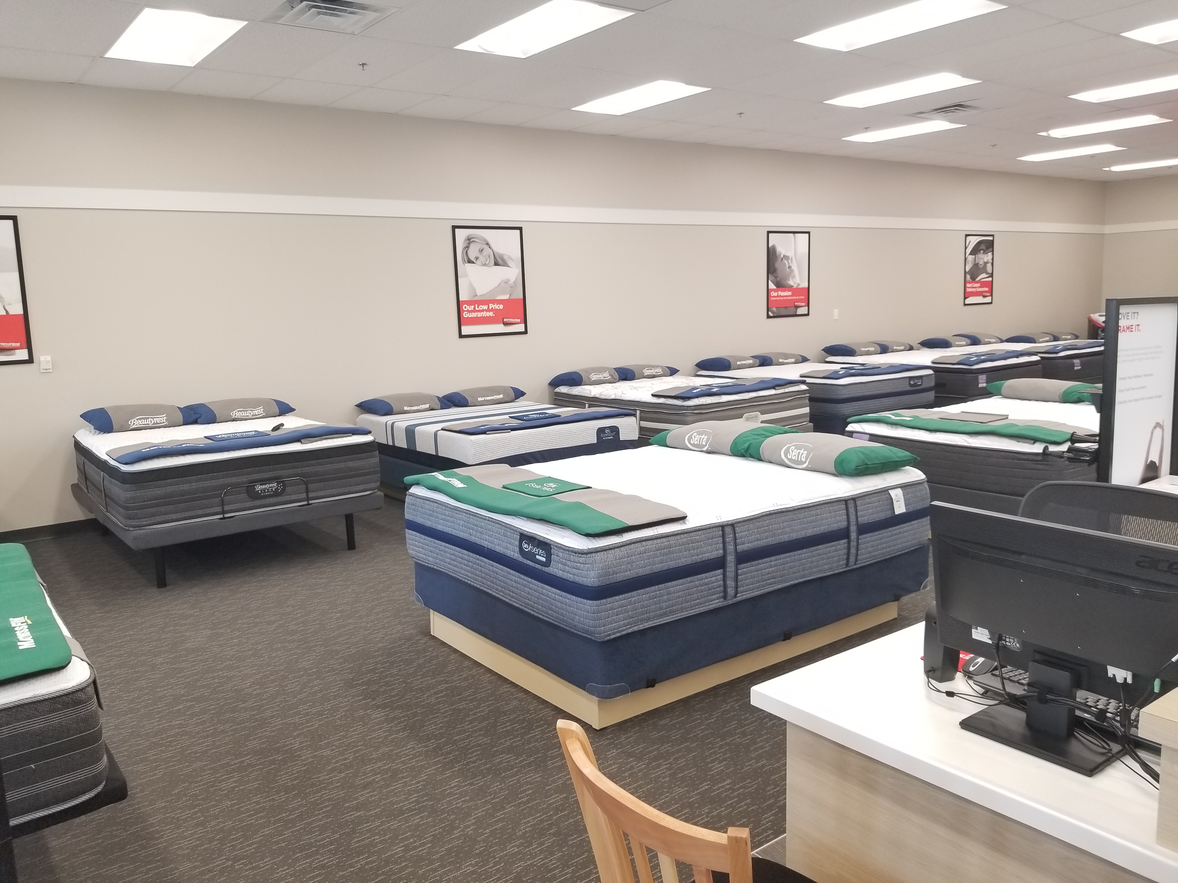 Mattress Firm Shoppes at Campbell Station Photo