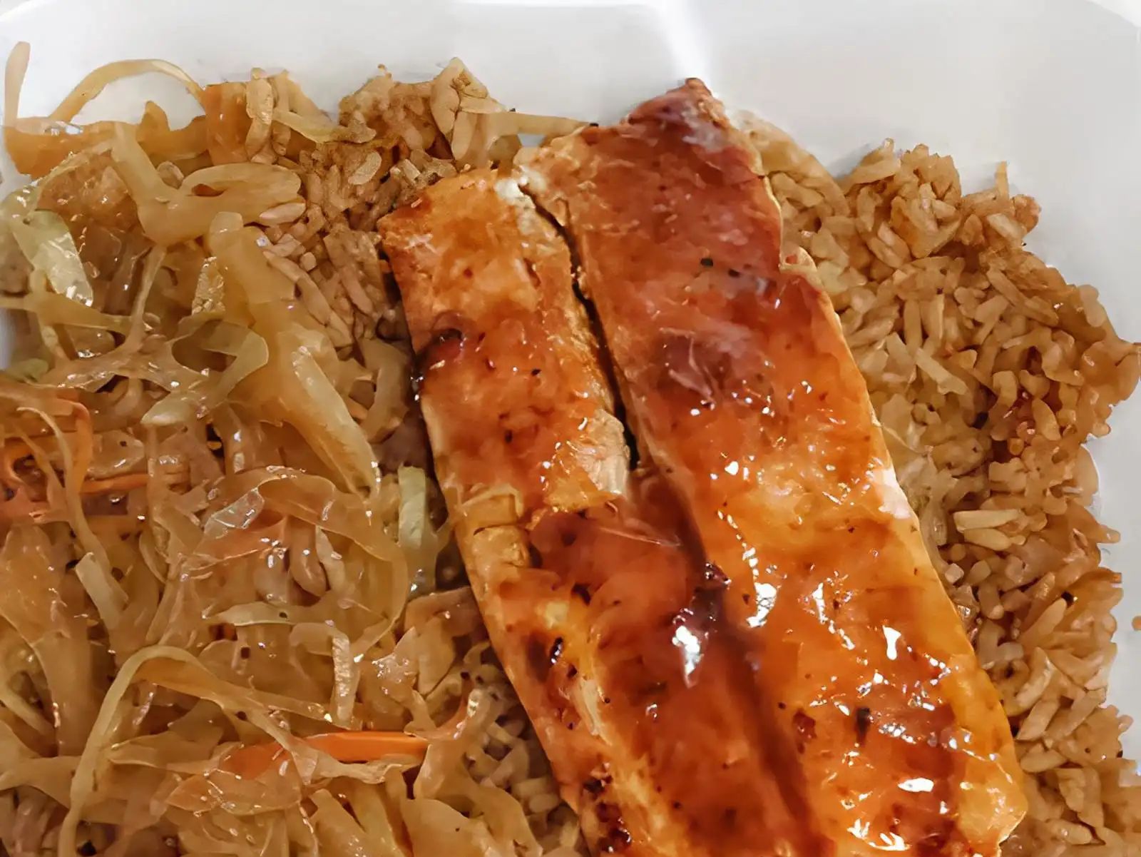 HIBACHI SALMON