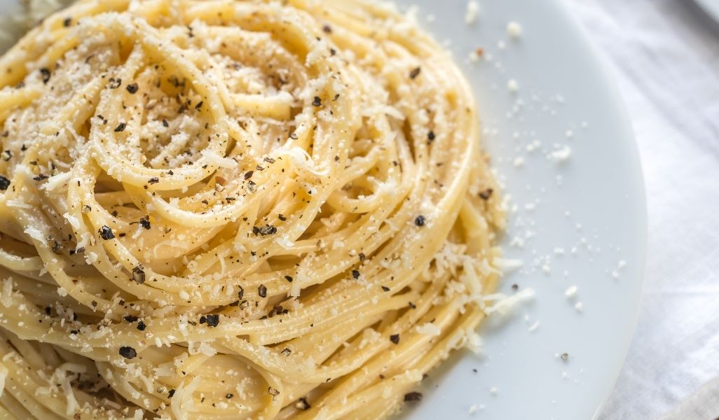 2 Spaghetti Cacio e Pepe