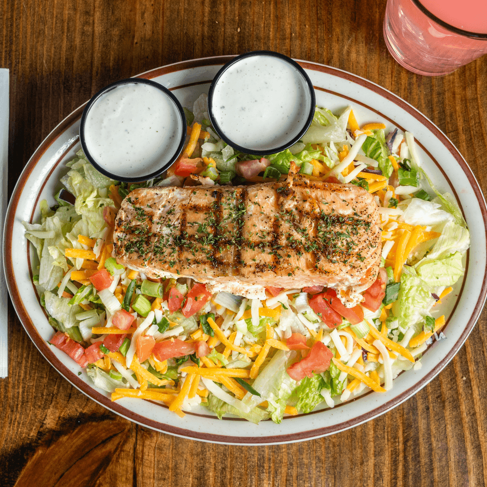 Grilled Salmon Salad