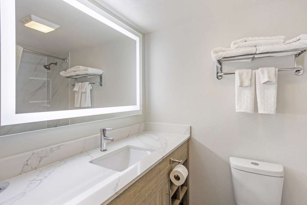 Best Western Westgate Inn Image