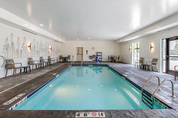 Images Sleep Inn & Suites Ankeny - Des Moines