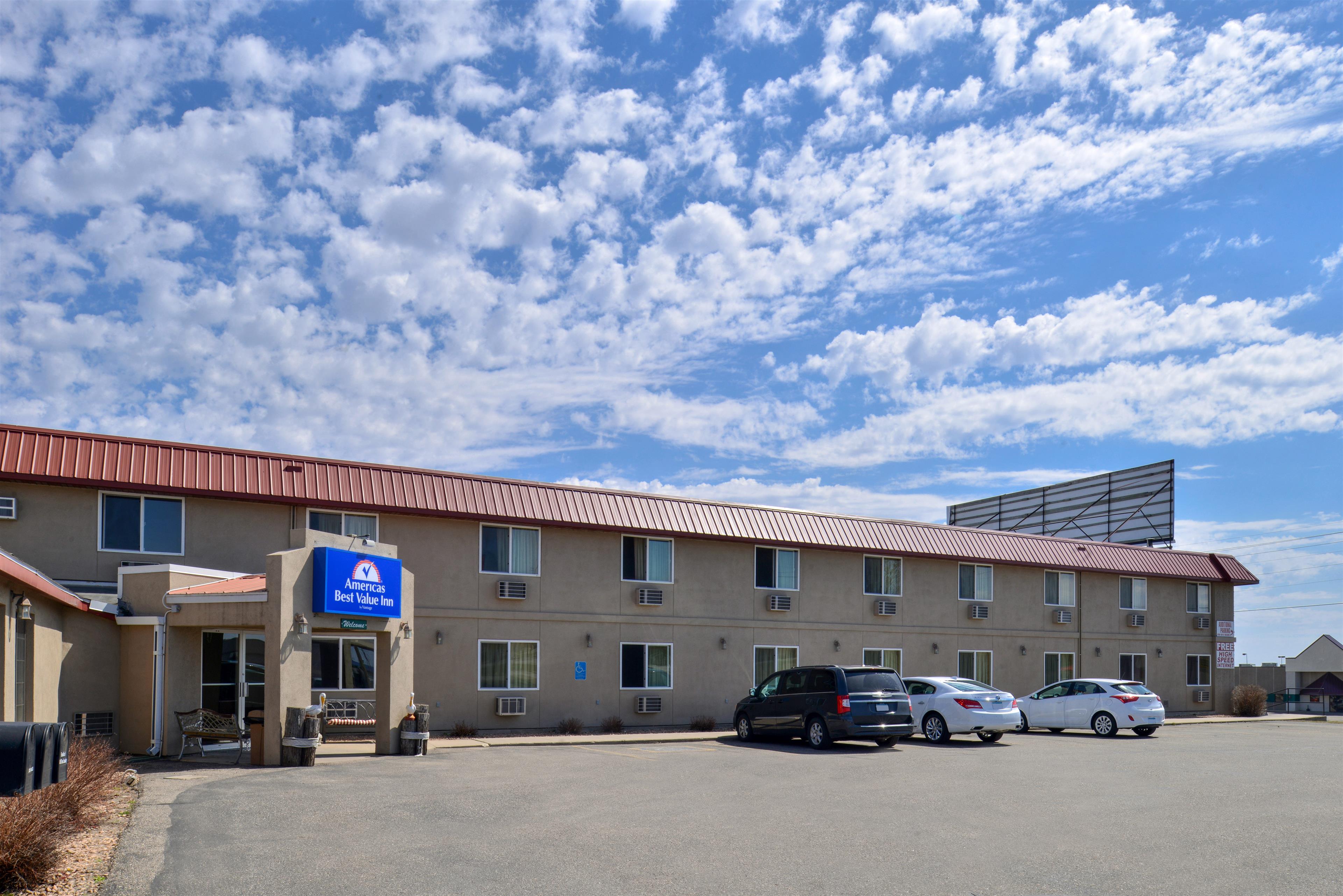 Americas Best Value Inn Sauk Centre in Sauk Centre, MN (320) 3517...