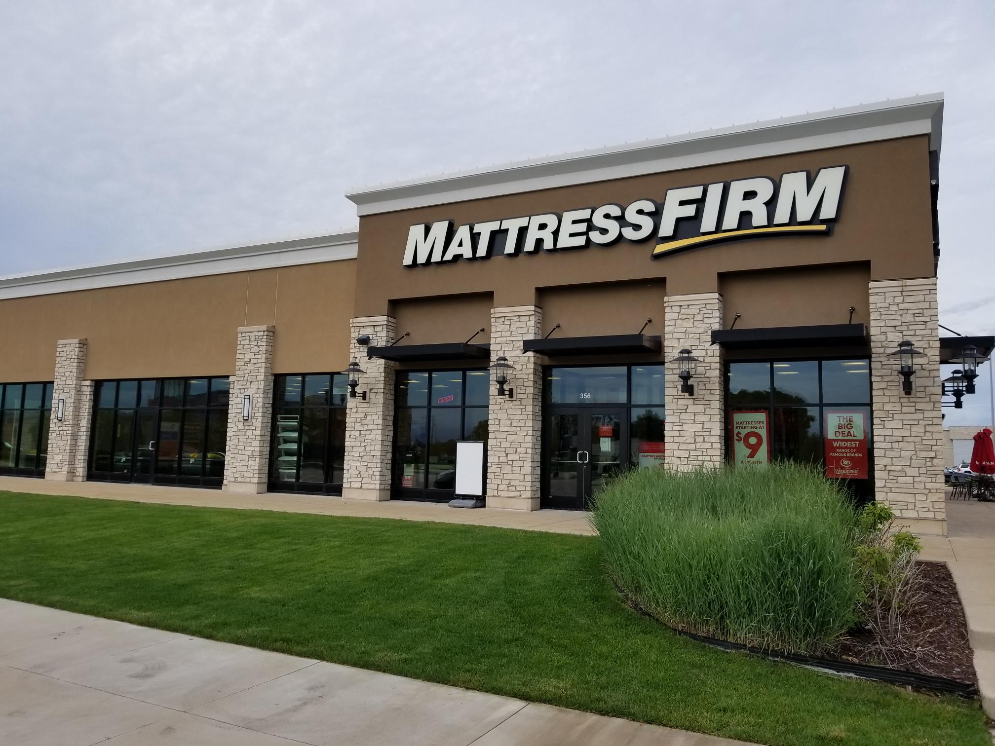 Mattress Firm East Peoria Photo