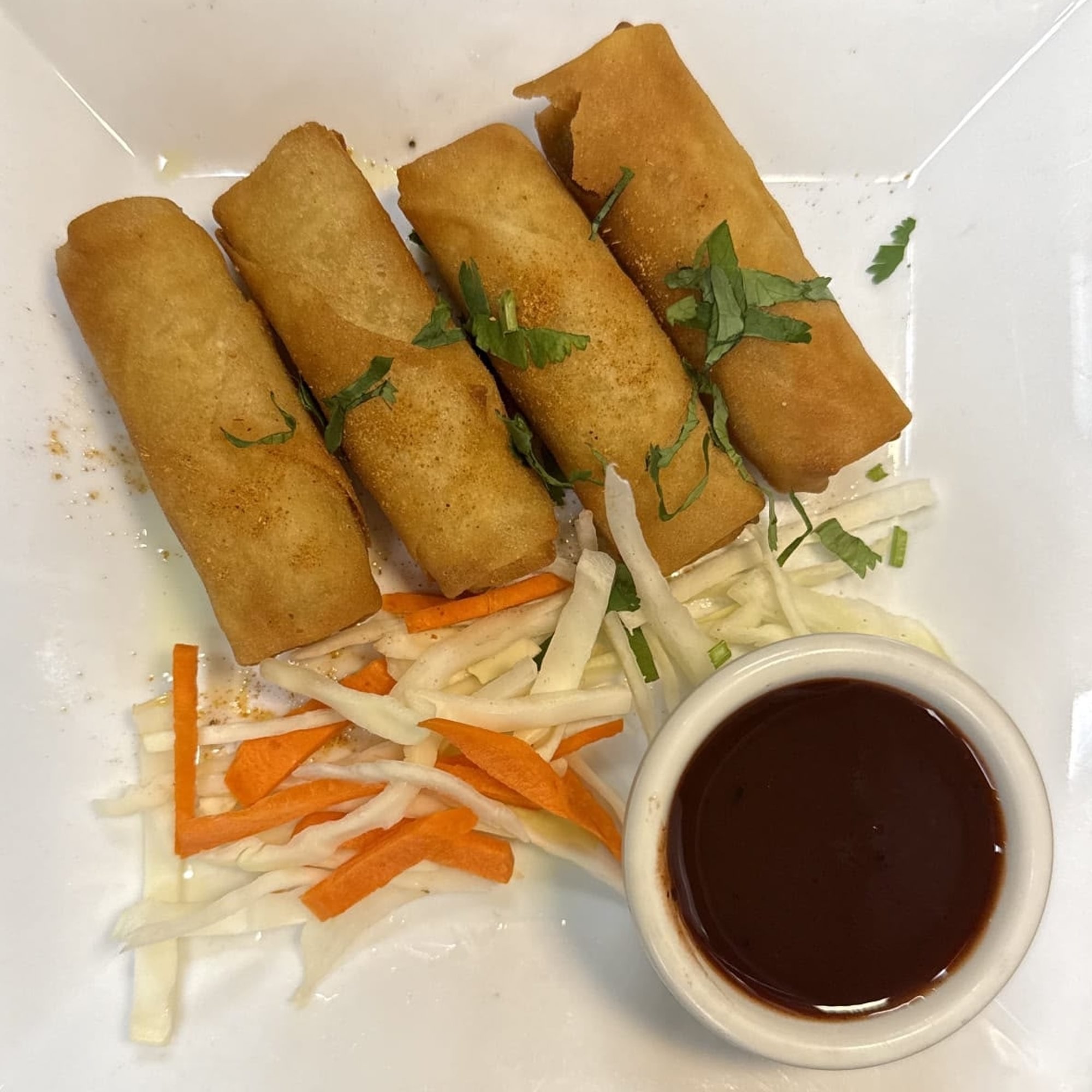 Veggie Spring Rolls (2pcs)