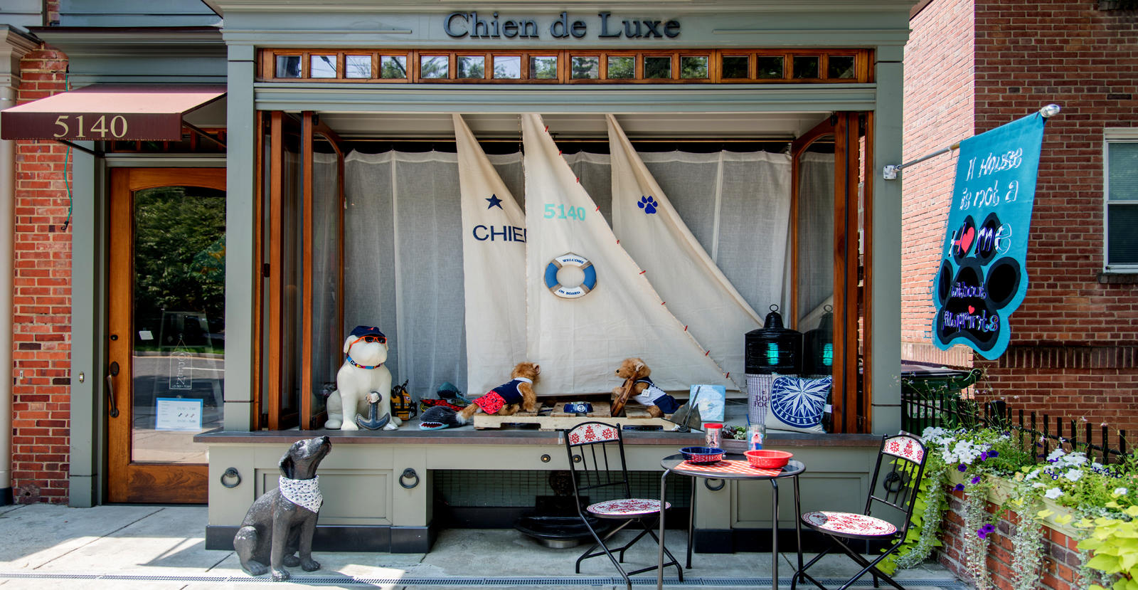 Chien de Luxe