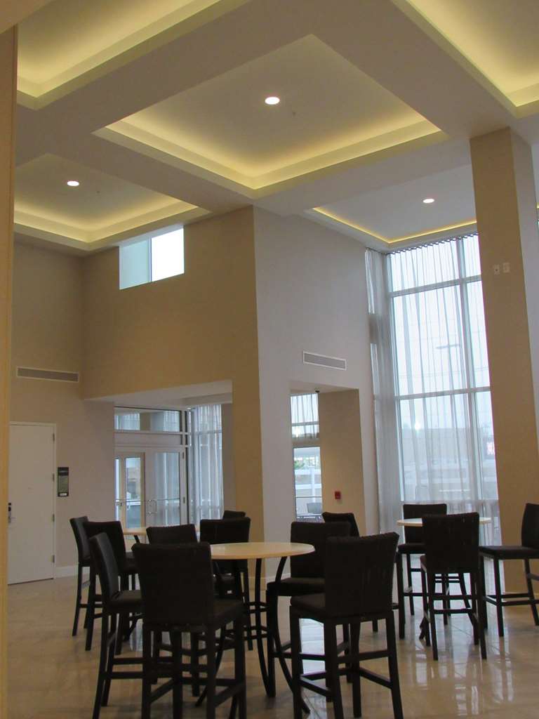 Hilton Garden Inn Springfield, NJ Image